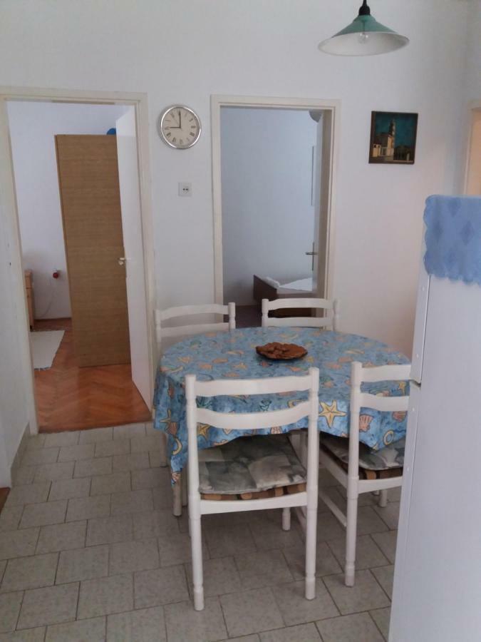 Apartman Nona Povljana Exterior photo