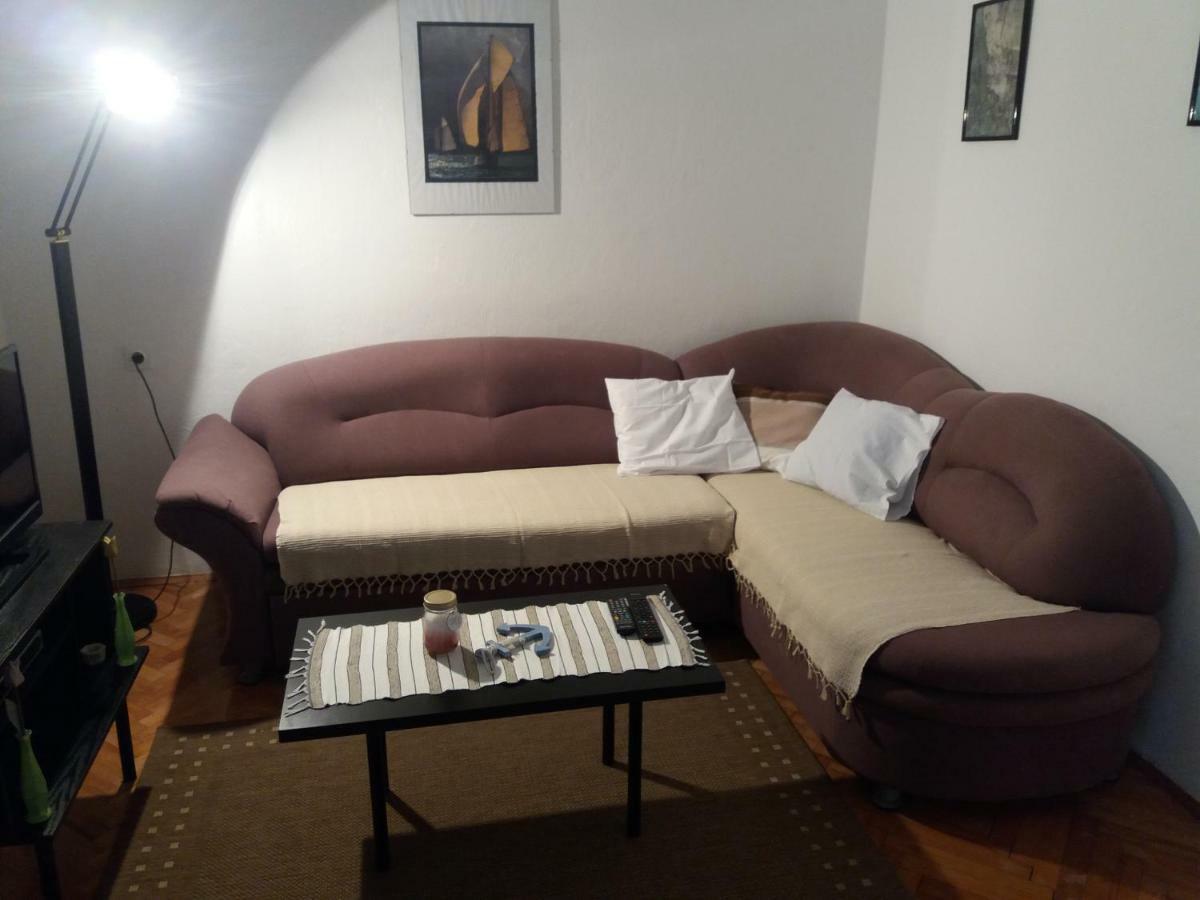 Apartman Nona Povljana Exterior photo